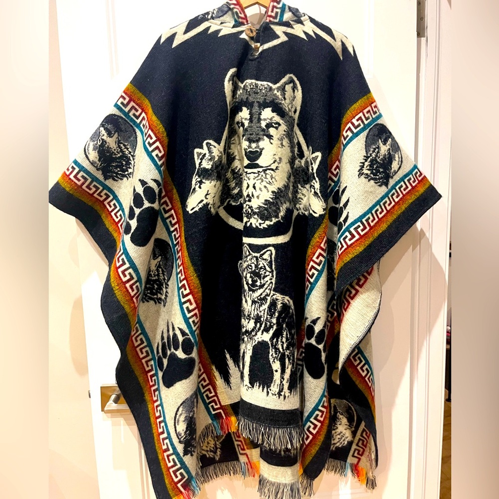 Indigenous alpaca wool Columbian wolf poncho, unisex